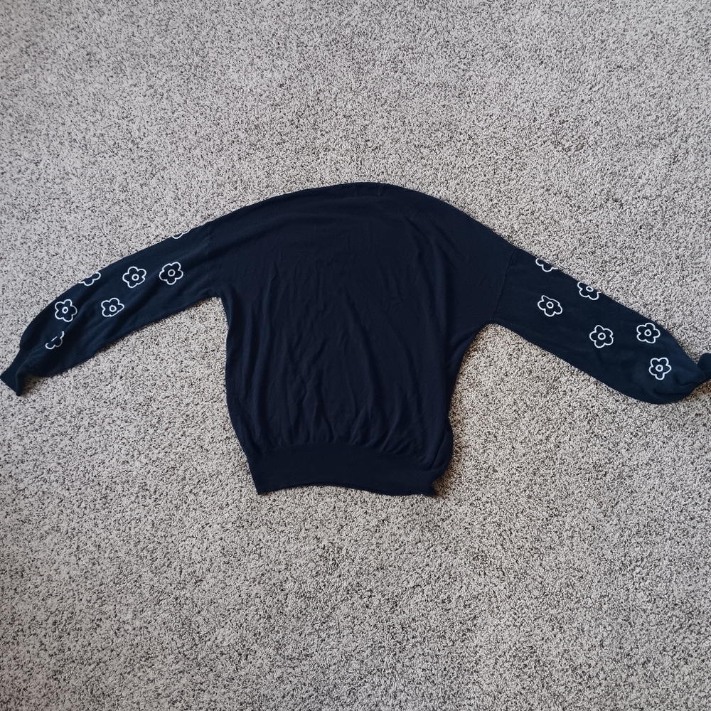27 Miles 100% Cotton Sweater Navy Blue With Flower Sleeve - Picture 6 of 6